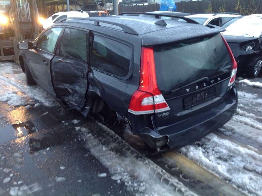 Volvo V70 2014-2016 (Type III, Fase 2) , Motorkode: D4162T, Girkassekode: 