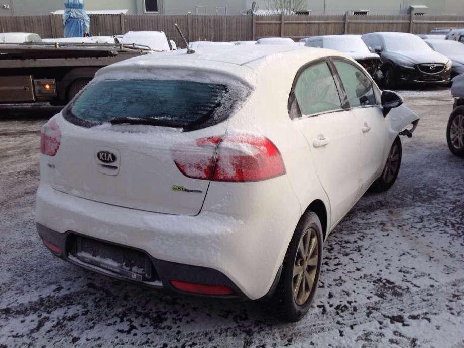 Kia Rio 2011-2017 Type III , Motorkode: G4LA, Girkassekode: 