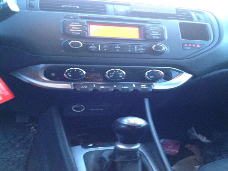 Kia Rio 2011-2017 Type III , Motorkode: G4LA, Girkassekode: 