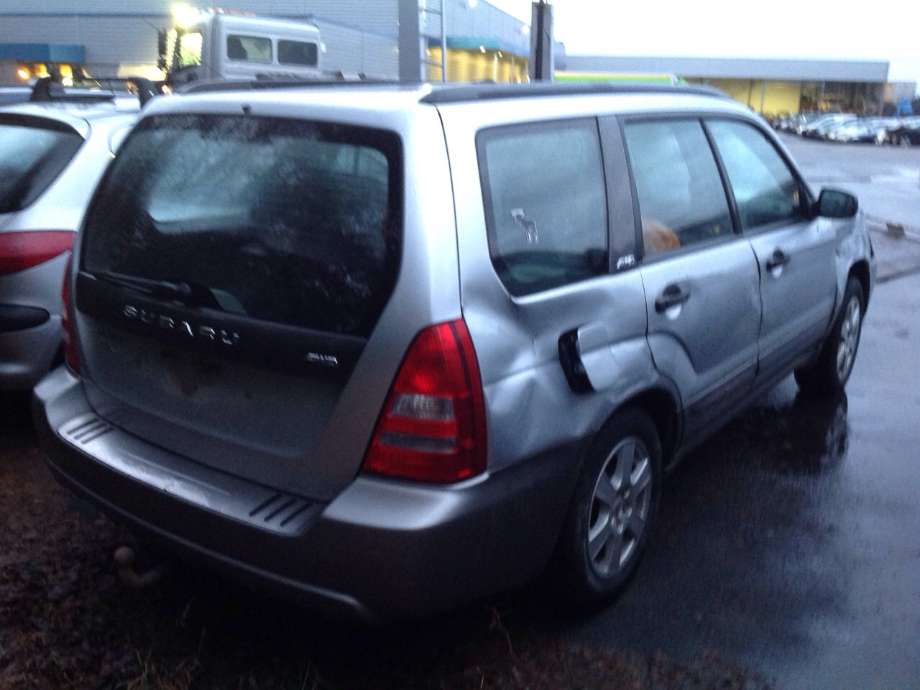 Subaru Forester 2002-2005 (Type II, Fase 1) , Motorkode: EJ201, Girkassekode: