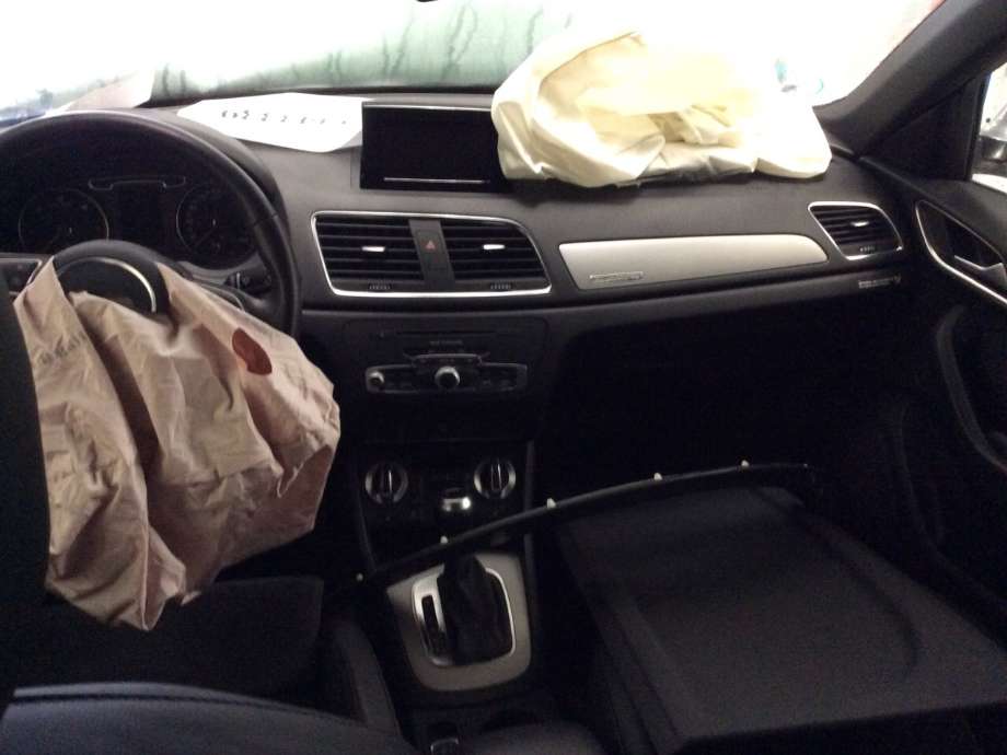 Audi Q3 2011-2014 (Type I, Fase 1) , Motorkode: CFFB, Girkassekode: 