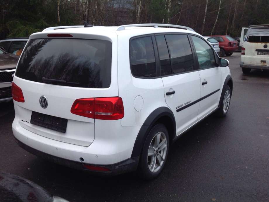 VW Touran 2010-2015 (Type I, Fase 3) , Motorkode: CFHC, Girkassekode: