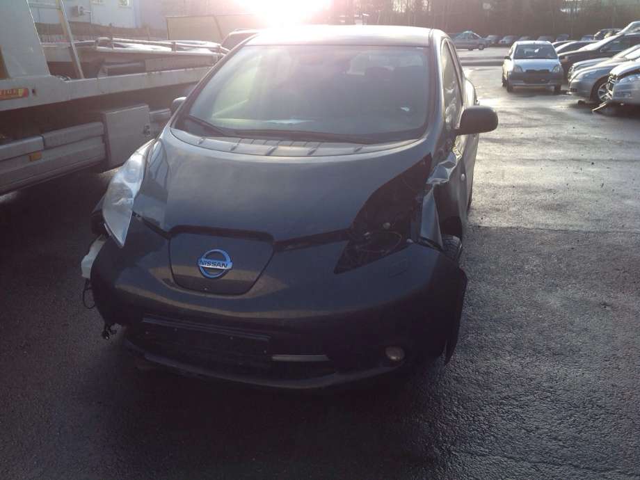 Nissan Leaf 2011-2017 (Type I) , Motorkode: EM61, Girkassekode: 