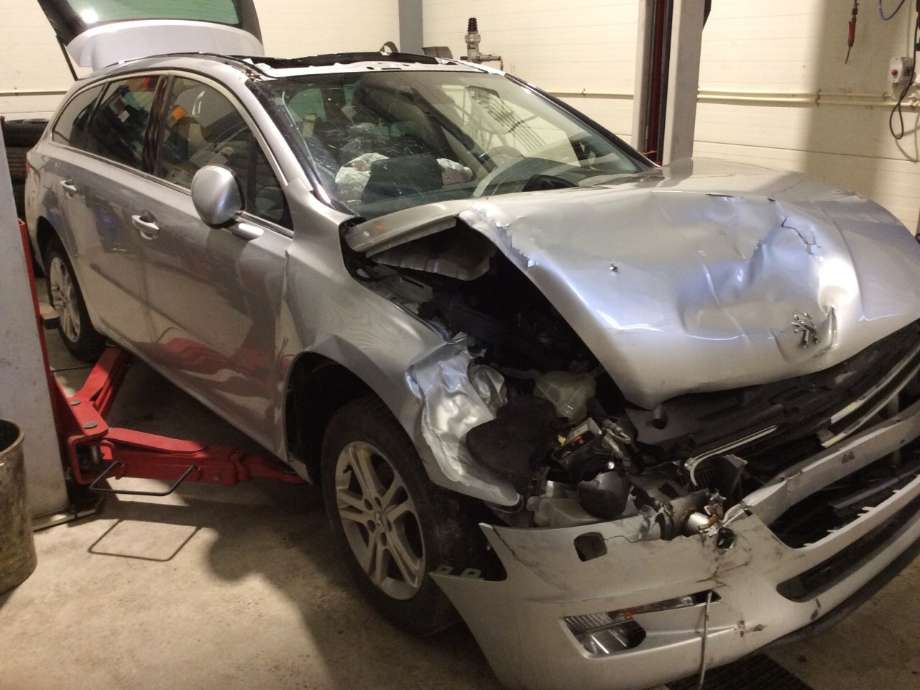 Peugeot 508 2011-2014 (Type I, Fase 1) , Motorkode: 9HL;9HR, Girkassekode: 