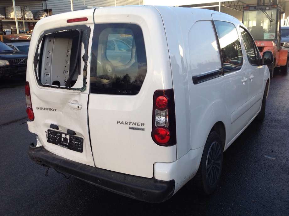 Peugeot Partner 2015-2019 (Type II, Fase 2) , Motorkode: ZKY, Girkassekode: 