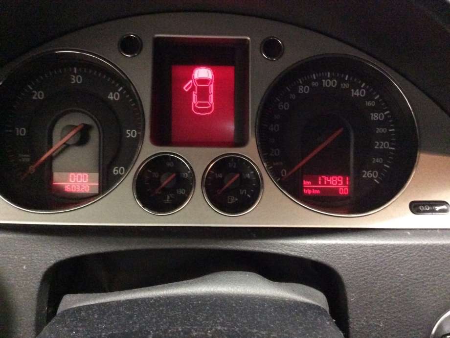 VW Passat 2005-2010 (B6) (B6), Motorkode: CBBB, Girkassekode: 