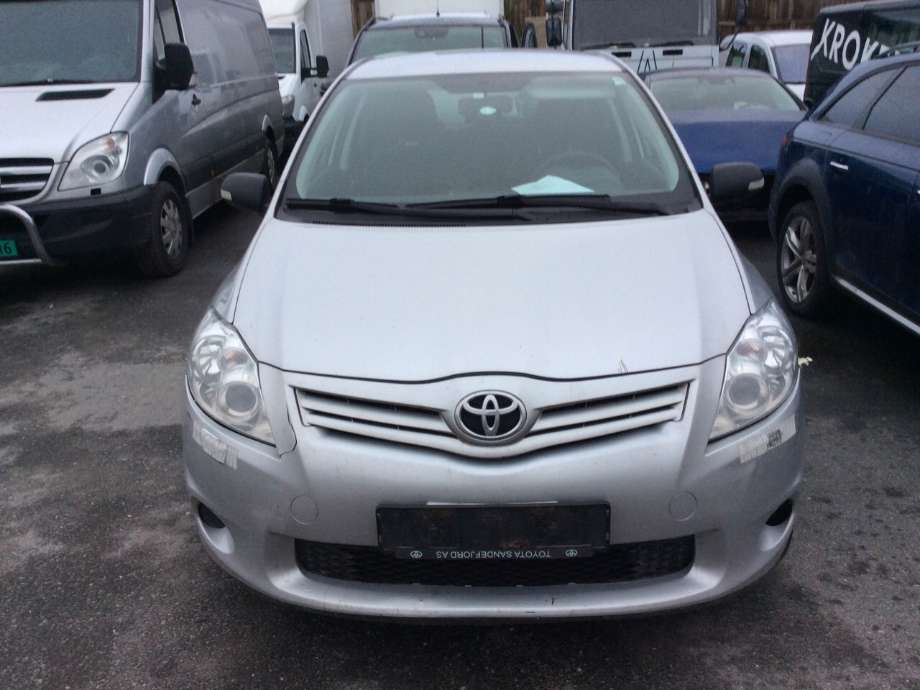 Toyota Auris 2010-2012 (Type I, Fase 2) , Motorkode: 1ND-TV, Girkassekode: 