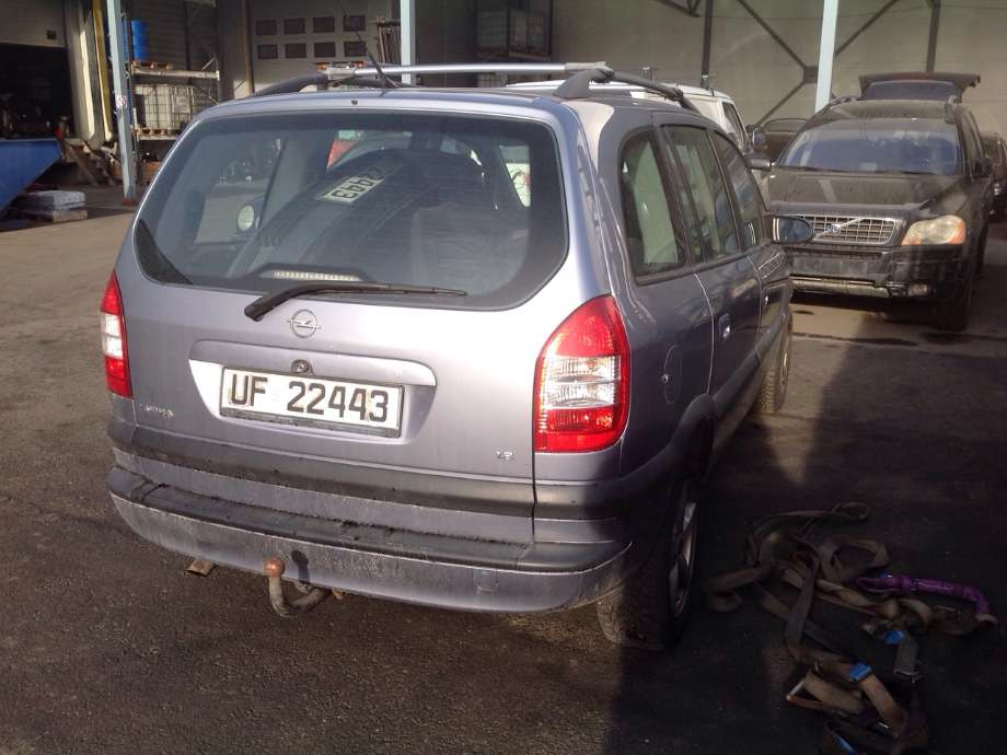 Opel Zafira A 1999-2005 , Motorkode: Z18XE, Girkassekode: