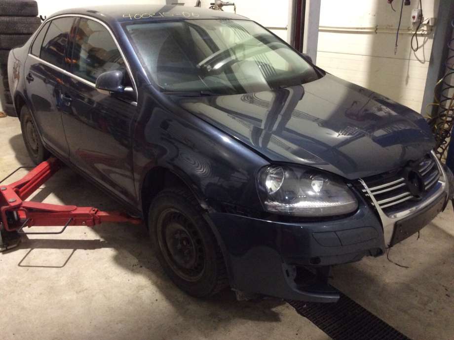 VW Jetta 2005-2010 , Motorkode: BSE;BSF, Girkassekode: