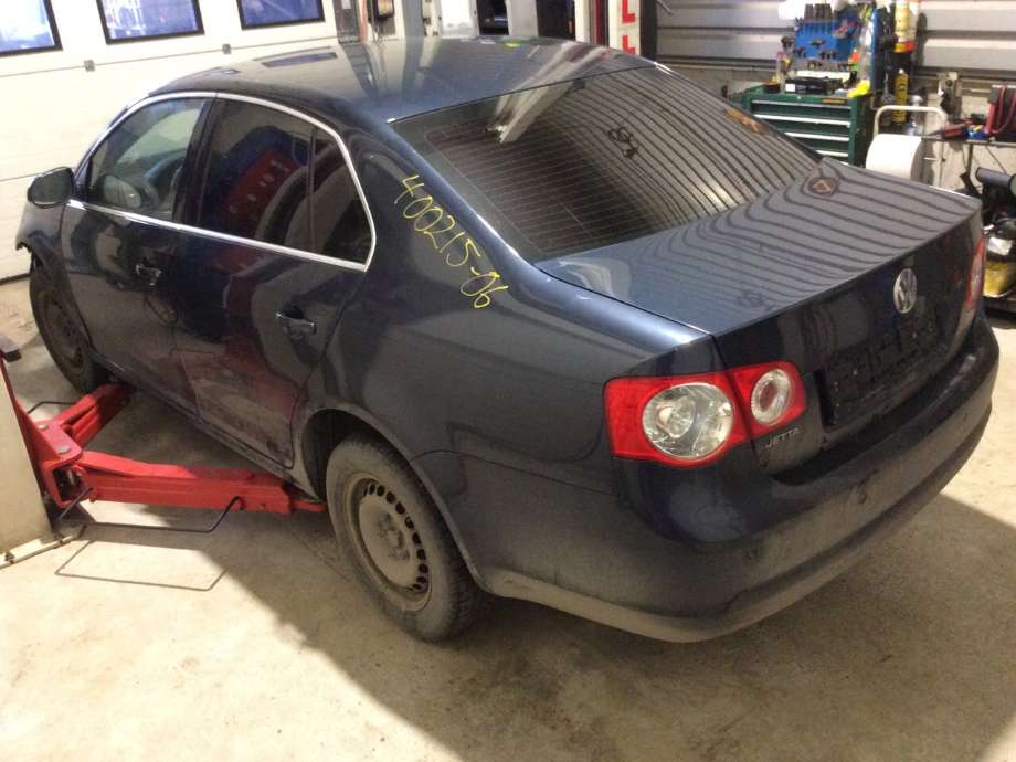 VW Jetta 2005-2010 , Motorkode: BSE;BSF, Girkassekode: