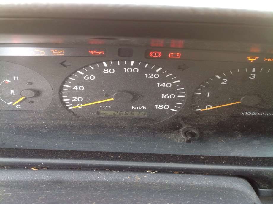 Toyota Hiace 2007-2012 (Fase 3) , Motorkode: 2KD-FTV, Girkassekode: 