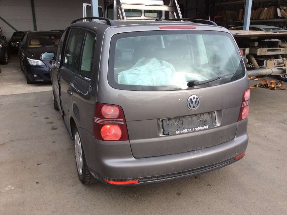 VW Touran 2007-2010 (Type I, Fase 2) , Motorkode: BLS;BXE, Girkassekode: 