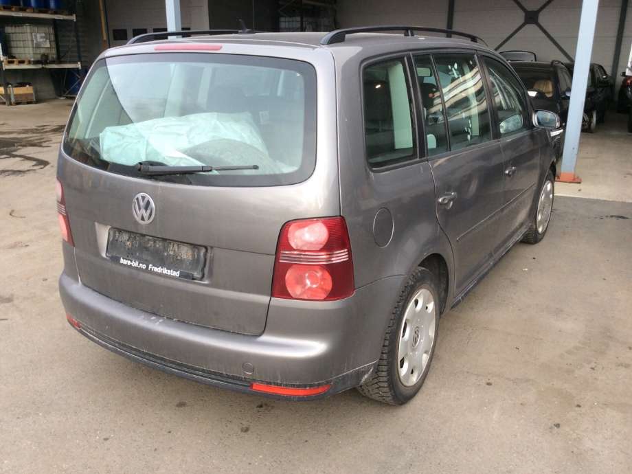 VW Touran 2007-2010 (Type I, Fase 2) , Motorkode: BLS;BXE, Girkassekode: 