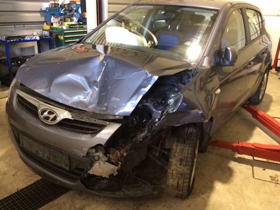 Hyundai i20 2009-2014 (Type I) , Motorkode: G4LA, Girkassekode: 