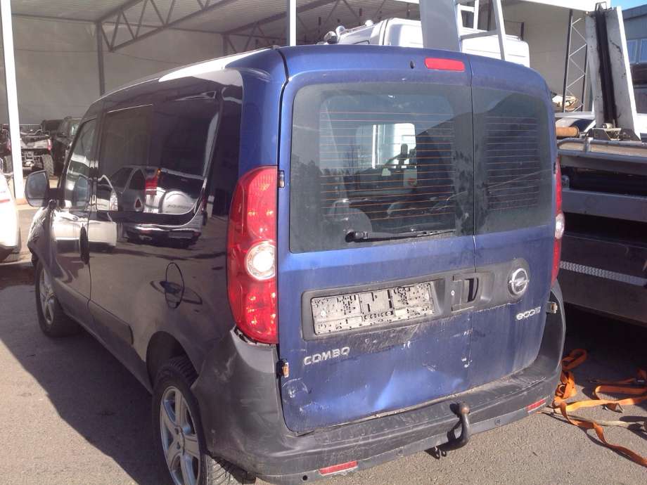 Opel Combo D 2012-2018 , Motorkode: A13FD, Girkassekode: 