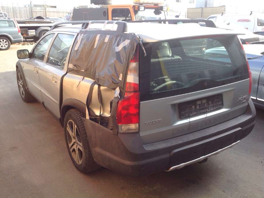 Volvo XC70 2001-2004 (Type I, Fase 1) , Motorkode: D5244T, Girkassekode: 