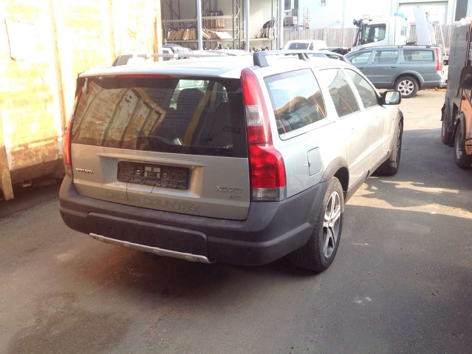 Volvo XC70 2001-2004 (Type I, Fase 1) , Motorkode: D5244T, Girkassekode: 