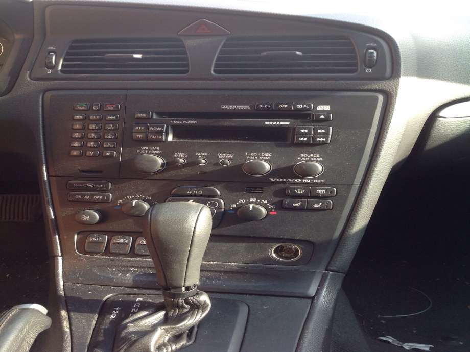 Volvo XC70 2001-2004 (Type I, Fase 1) , Motorkode: D5244T, Girkassekode: 