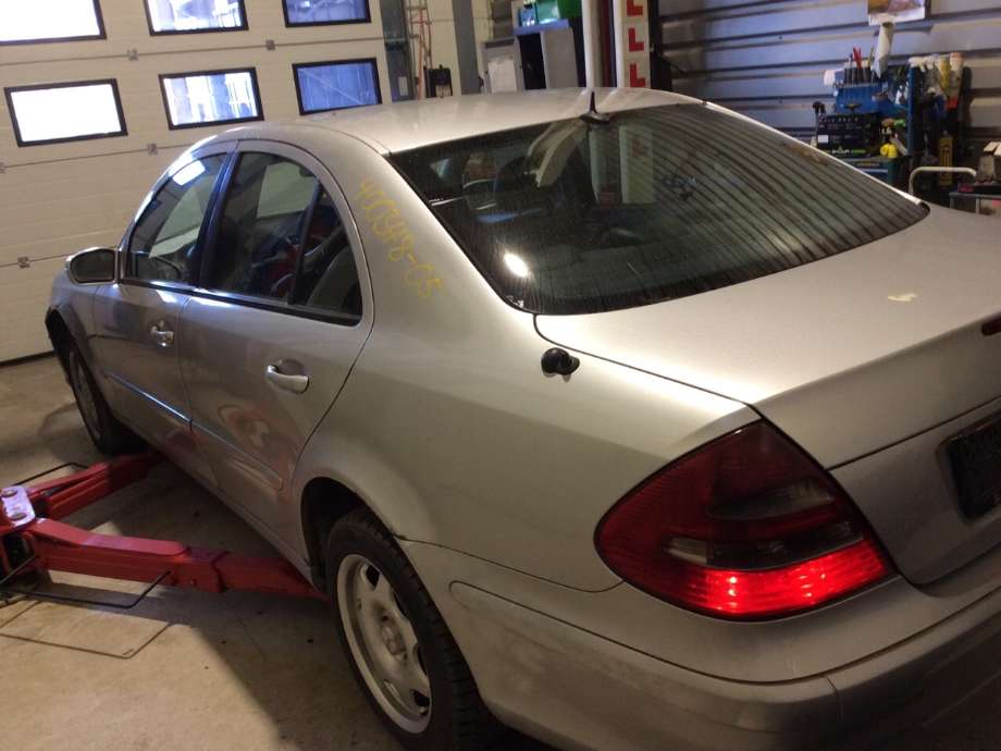 Mercedes E-Klasse 2002-2006 (Fase 1) (W211) (W211), Motorkode: OM646.951, Girkassekode: 