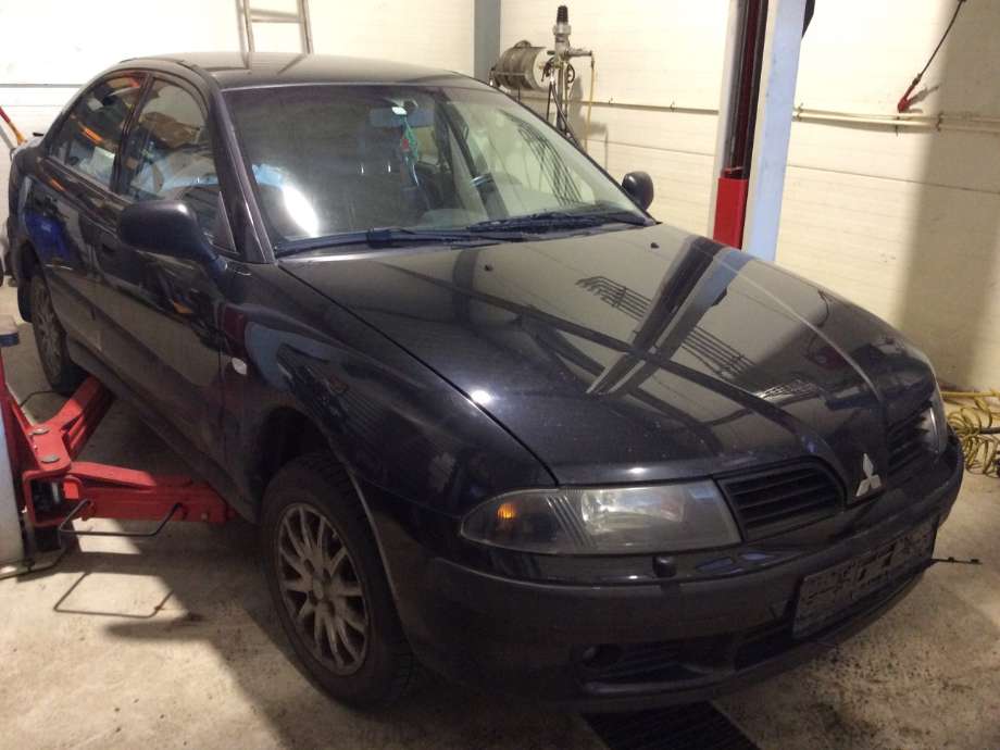 Mitsubishi Carisma 1999-2004 (Fase 2) , Motorkode: 4G92, Girkassekode:
