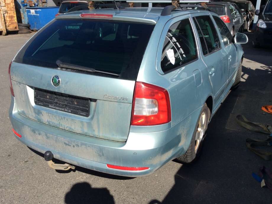 Škoda Octavia 2009-2013 (Type II, Fase 2) , Motorkode: CAXA, Girkassekode: 