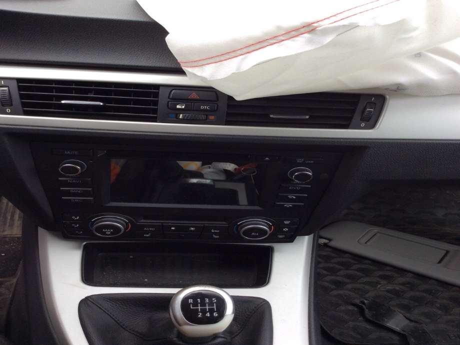 BMW 3-Serie 2005-2011 (E90/E91/E92/E93) (E90/E91/E92/E93), Motorkode: , Girkassekode:
