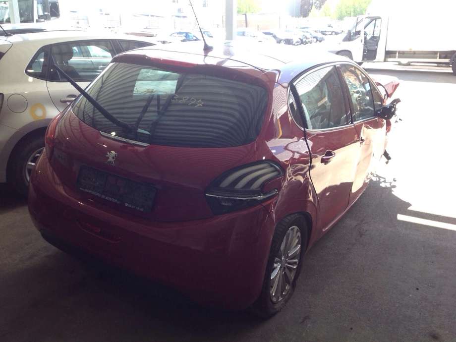 Peugeot 208 2012-2019 (Type I) , Motorkode: HMR;HMZ, Girkassekode: 
