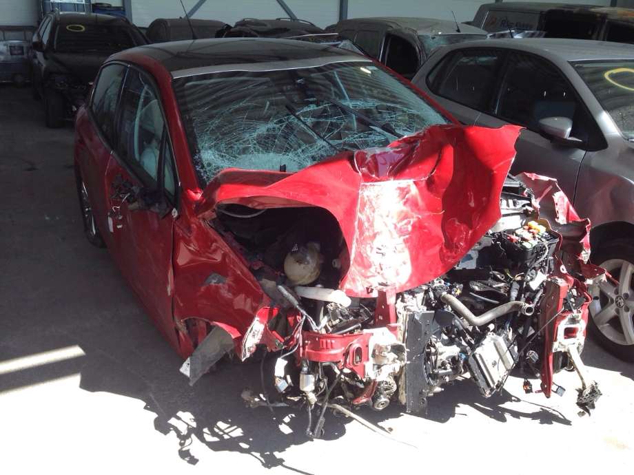 Peugeot 208 2012-2019 (Type I) , Motorkode: HMR;HMZ, Girkassekode: 