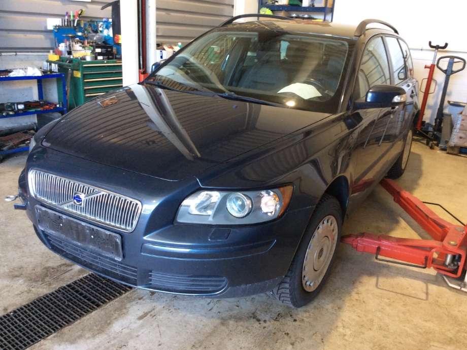 Volvo V50 2004-2007 (Fase 1) , Motorkode: D4164T, Girkassekode: 