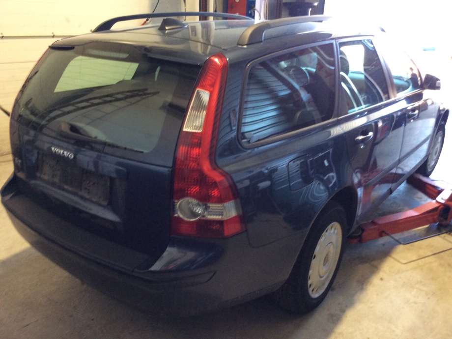 Volvo V50 2004-2007 (Fase 1) , Motorkode: D4164T, Girkassekode: 
