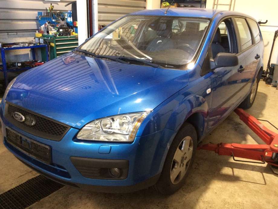 Ford Focus 2004-2007 (Type II, Fase 1) , Motorkode: Q7DA, Girkassekode: