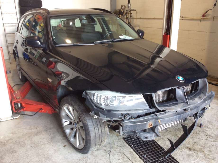 BMW 3-Serie 2005-2011 (E90/E91/E92/E93) (E90/E91/E92/E93), Motorkode: N47-D20C, Girkassekode: 