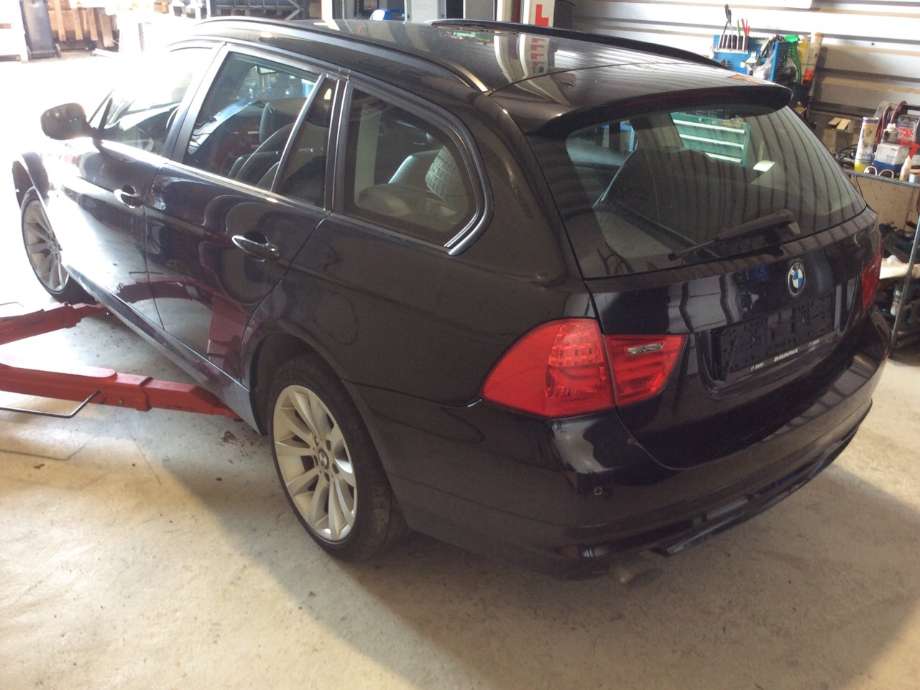 BMW 3-Serie 2005-2011 (E90/E91/E92/E93) (E90/E91/E92/E93), Motorkode: N47-D20C, Girkassekode: 