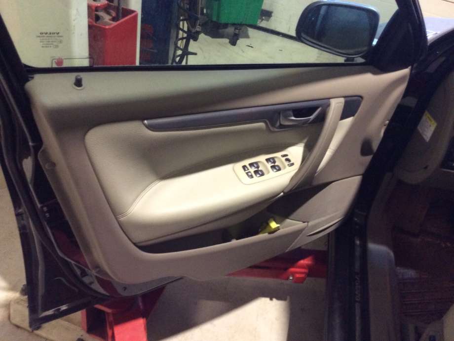 Volvo S60 2005-2010 (Type I, Fase 2) , Motorkode: B5204T5, Girkassekode: 