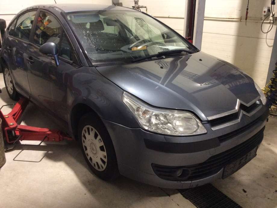 Citroën C4 2004-2011 (Type I) , Motorkode: KFU, Girkassekode: 