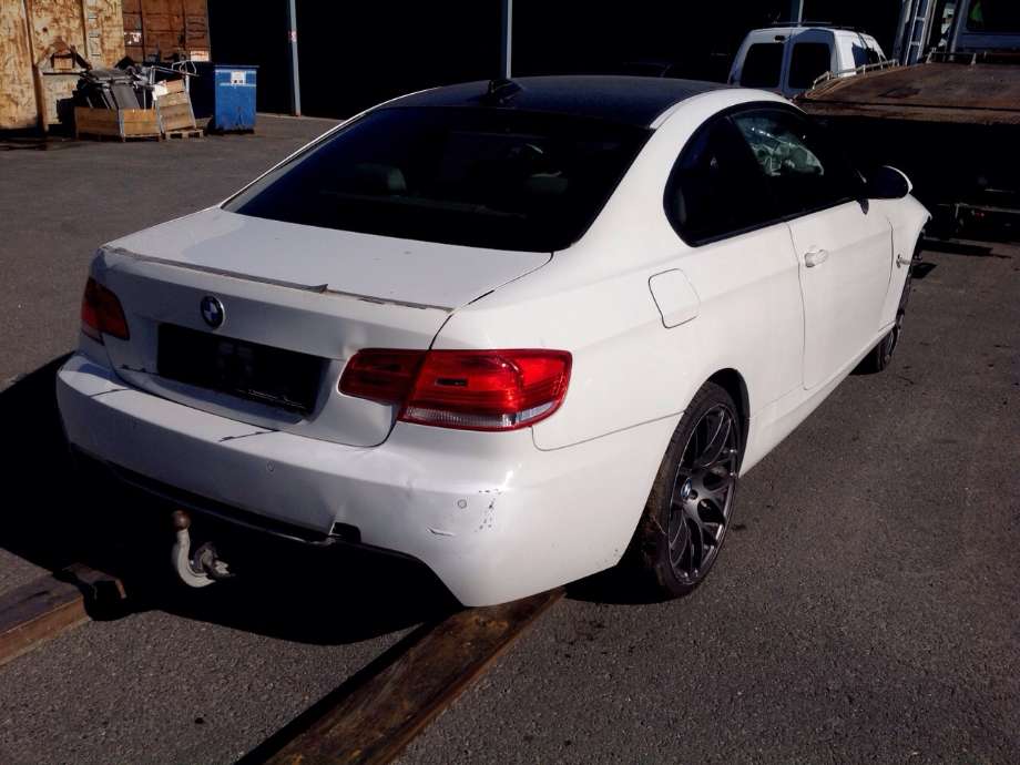 BMW 3-Serie 2005-2011 (E90/E91/E92/E93) (E90/E91/E92/E93), Motorkode: N47-D20C, Girkassekode: