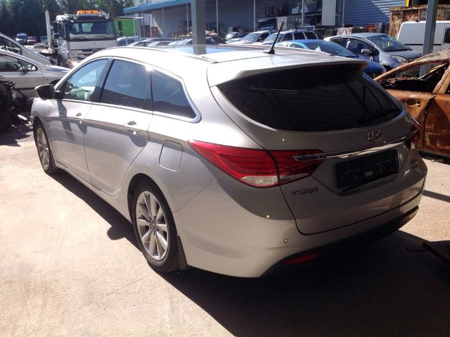 Hyundai i40 2012-2017 , Motorkode: D4FD, Girkassekode: 