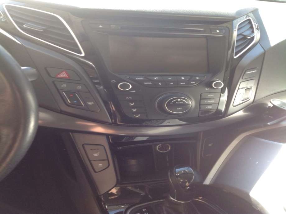 Hyundai i40 2012-2017 , Motorkode: D4FD, Girkassekode: 