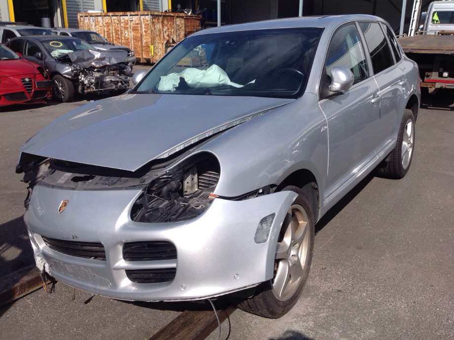 Porsche Cayenne 2002-2006 (Fase 1) (9PA) (9PA), Motorkode: BFD, Girkassekode: 
