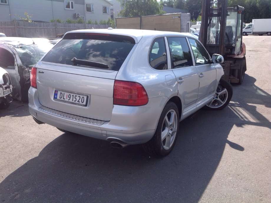 Porsche Cayenne 2002-2006 (Fase 1) (9PA) (9PA), Motorkode: BFD, Girkassekode: 