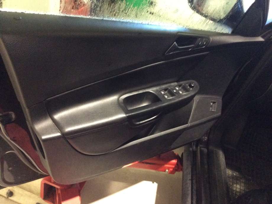 VW Passat 2005-2010 (B6) (B6), Motorkode: BKP, Girkassekode: