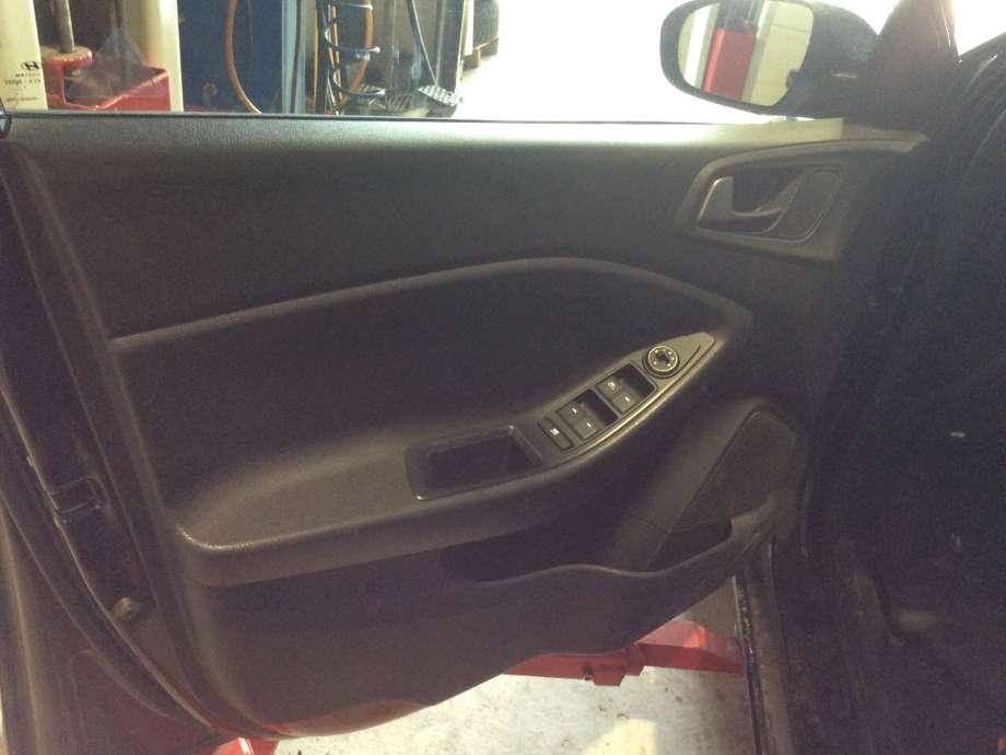 Hyundai i20 2015-2020 (Type II) , Motorkode: G3LC, Girkassekode: 