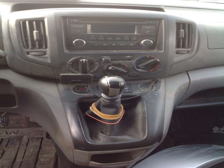 Nissan NV200 2010-2019 , Motorkode: K9K, Girkassekode: 