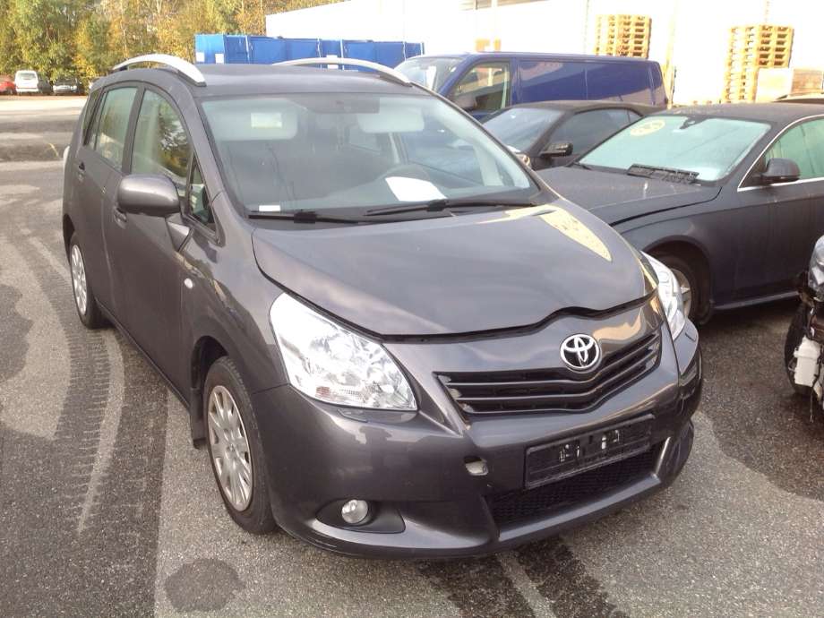 Toyota Verso 2009-2016 (Type III) , Motorkode: 1AD-FTV, Girkassekode: 