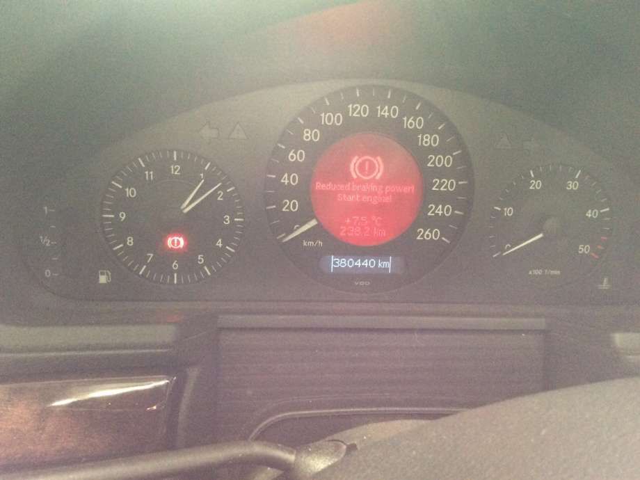 Mercedes E-Klasse 2002-2006 (Fase 1) (W211) (W211), Motorkode: OM646.961, Girkassekode: 