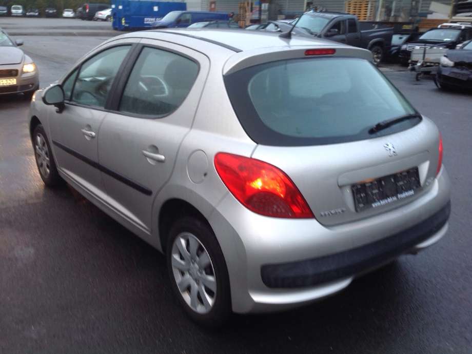Peugeot 207 2006-2012 , Motorkode: KFV;KFX, Girkassekode: 