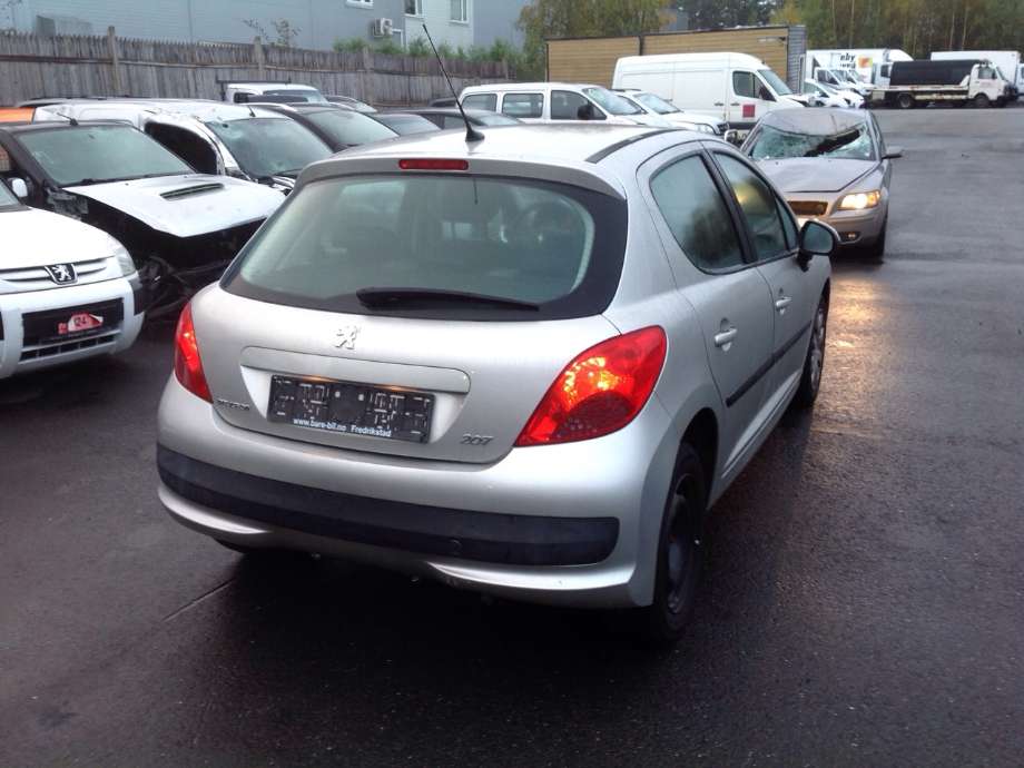 Peugeot 207 2006-2012 , Motorkode: KFV;KFX, Girkassekode: 