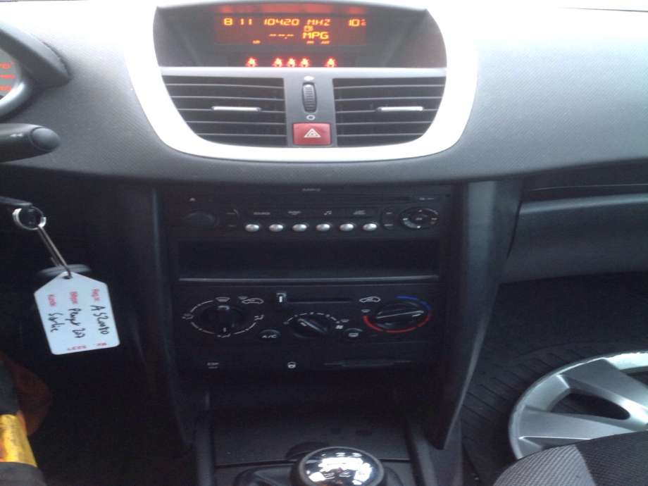 Peugeot 207 2006-2012 , Motorkode: KFV;KFX, Girkassekode: 