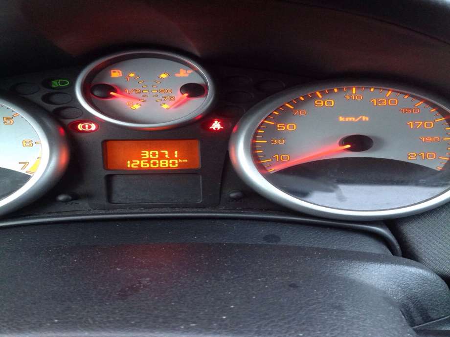 Peugeot 207 2006-2012 , Motorkode: KFV;KFX, Girkassekode: 