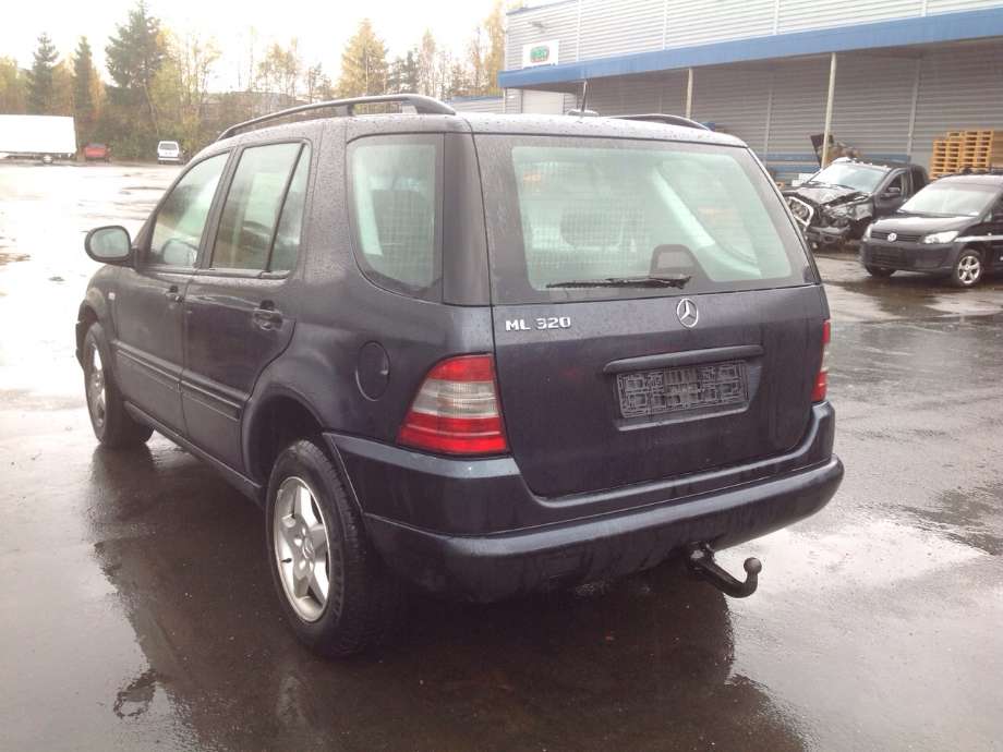 Mercedes ML 1997-2005 (W163) (W163), Motorkode: M112.942, Girkassekode: 